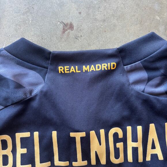 Adidas Real Madrid #5 Jude Bellingham 23/24 Boy's 15-16Y Away Soccer Jersey - Picture 12 of 14